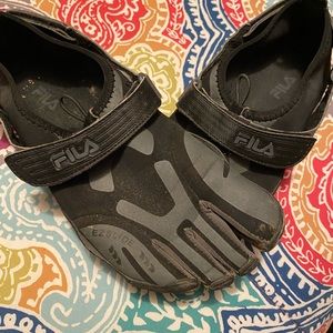 MEN’S FILA SKELE-TOES WATER SHOES